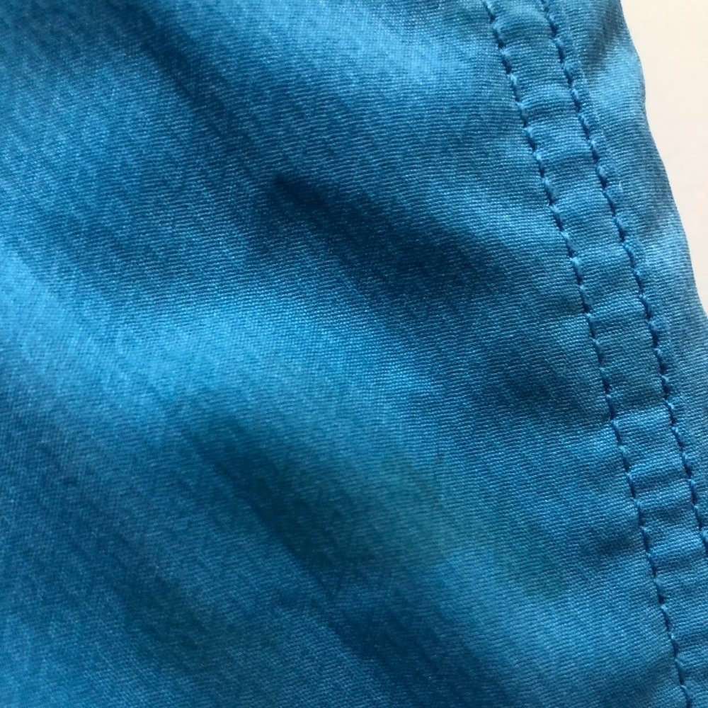 VINEYARD VINES Turquoise Board Shorts Swim Trunks - Picture 9 of 10